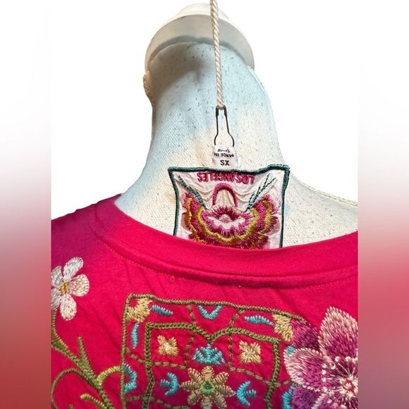 Johnny Was Sheri Relaxed Floral Embroidered Pink Knit Dress Women Size XS NWT - Picture 6 of 7